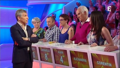 Nagui sur la poitrine d'une candidate : "Vous avez du souffle et du coffre !"