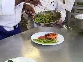 Hollande détaille son plan d'urgence pour l'emploi