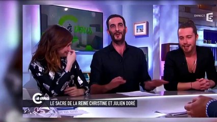 Le "bel organe" de Julien Doré fait beaucoup d'effet à Anne-Ellisabeth Lemoine