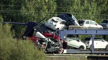 Accident de train : 3 wagons chutent d'un pont
