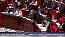 Le bisou de Manuel Valls à un député qui lui reproche d'aller à On n'est pas couché