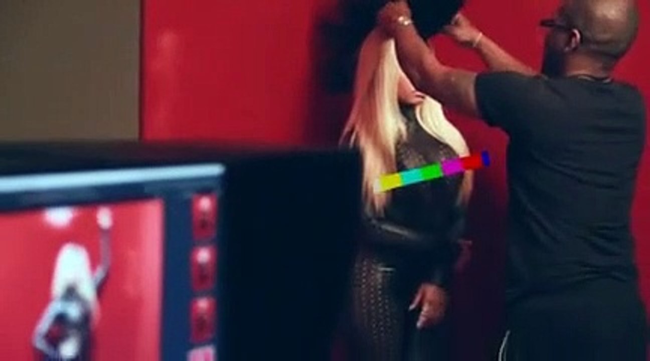 Nicki Minaj fait la couv' de Marie Claire