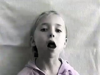 Il fait un timelapse des photos de sa fille de 0 à 14 ans !