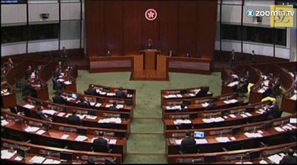 Coup d'éclat des élus pro-démocratie à Hong Kong !