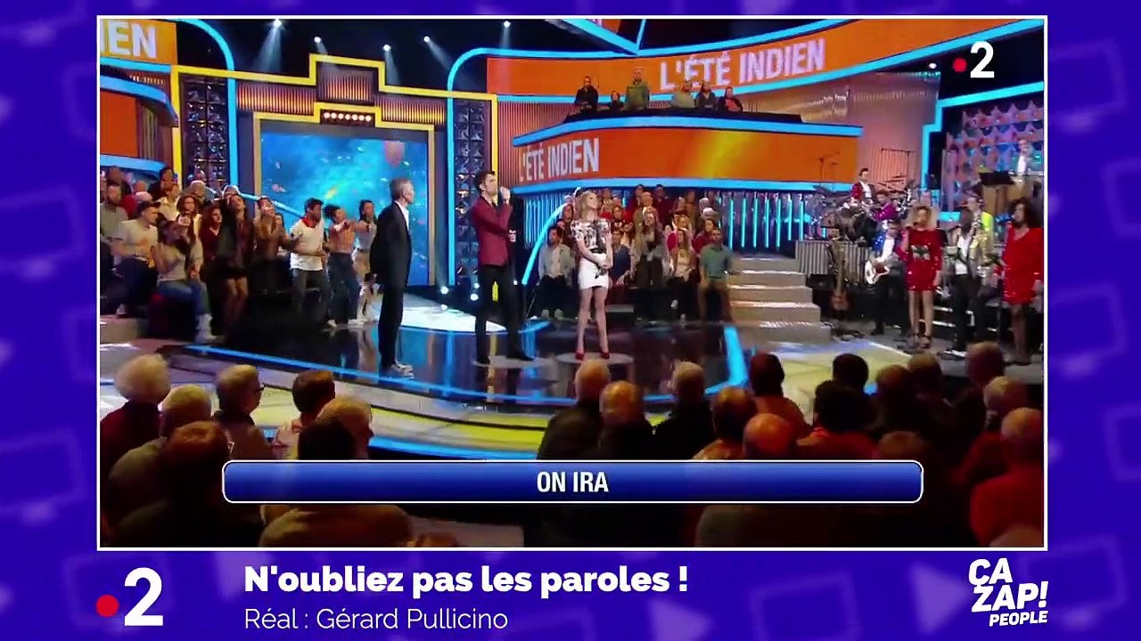 Stéphane Bern applaudi par les Gilets jaunes
