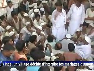 Inde: les mariages d'amour interdits dans un village, la police saisie