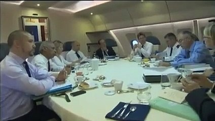 Bienvenue à bord de l'Air Sarko One... avec François Hollande