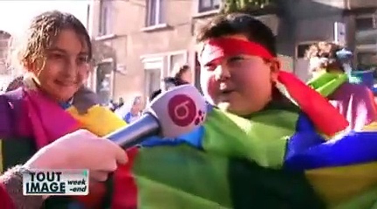 Un cortège scharnavalesque!