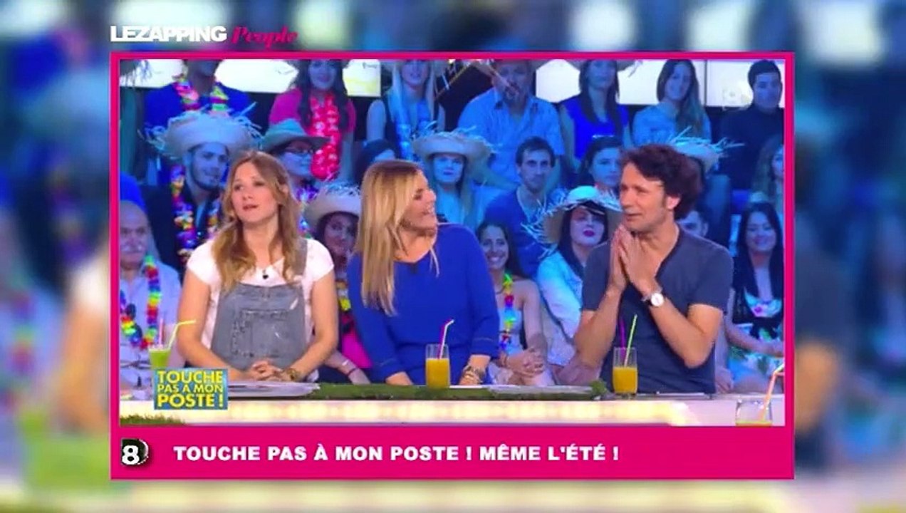 Christophe Carrière bloque sur les seins d'Enora Malagré