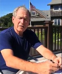 George W. Bush relève le défi du Ice Bucket Challenge