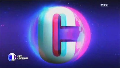 Les talents de footballeur de François Hollande moqués par Angela Merkel ?