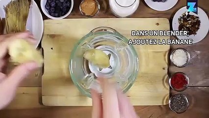 Recettes en 60s : un smoothie bowl à la myrtille