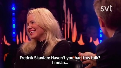 Pamela Anderson se jette finalement à l'eau pour Julian Assange !