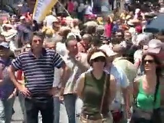 Grèce: la contestation durcit face à la perspective du vote