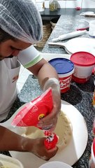 PIZZA CHOCOLATE METADE CALABRESA _comida _pizza(720P_HD)