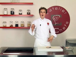 Désarêter une darne de saumon