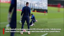 Altay Bayindir, Pemain Asal Turki Pertama Gabung di Manchester United
