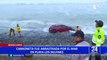 Miraflores: camioneta fue arrastrada por el mar en Playa Los Delfines
