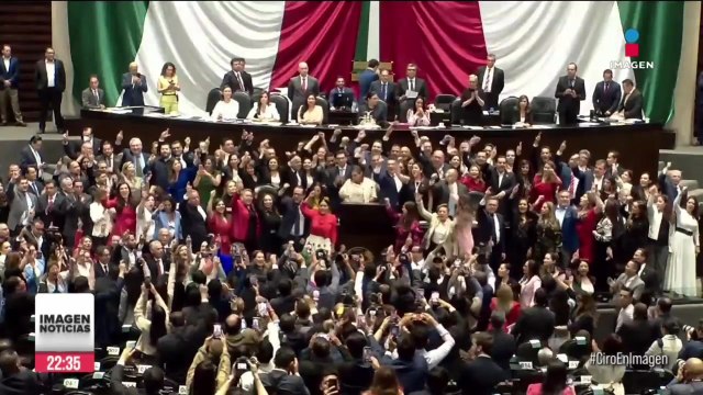 “Acabemos con la autocracia”: Xóchitl Gálvez enciende los ánimos en el Congreso de la Unión