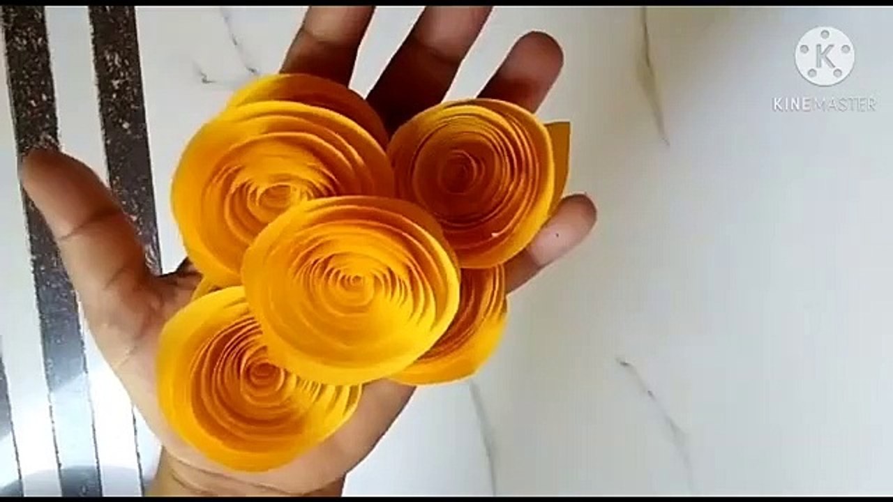 SaveTube.io-Door hanging