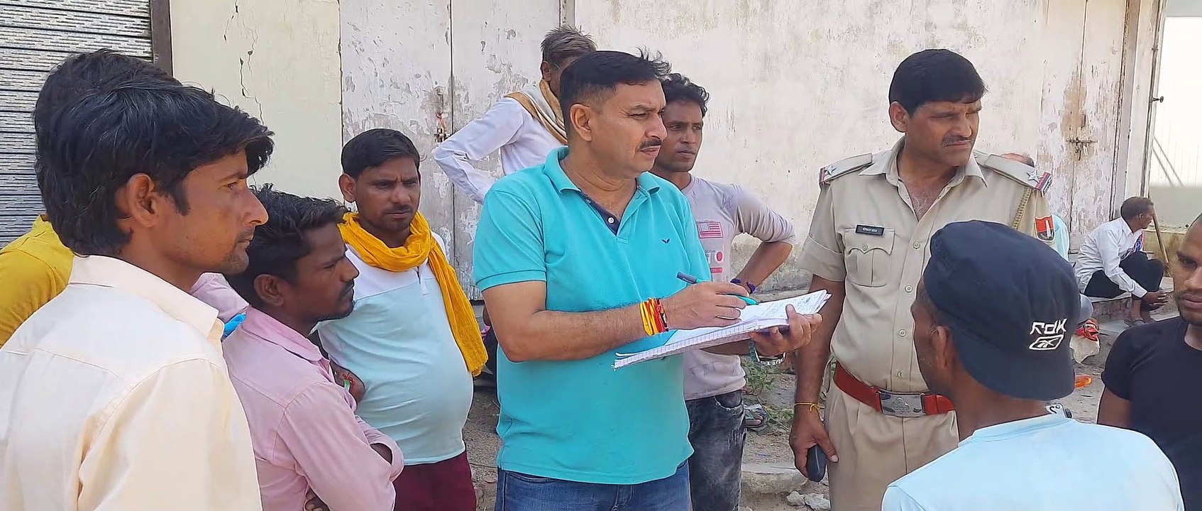 पुकारते रह गए परिजन और जच्चा की बावड़ी में कूद...