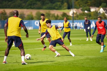 Replay : Olympique Lyonnais - Paris Saint-Germain : 15 minutes d'entraînement en live
