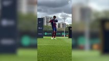 Presentación exprés de Joao Félix y Cancelo con el Barça