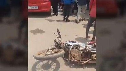 ఆసిఫాబాద్: రోడ్డు ప్రమాదంలో ముగ్గురికి గాయాలు