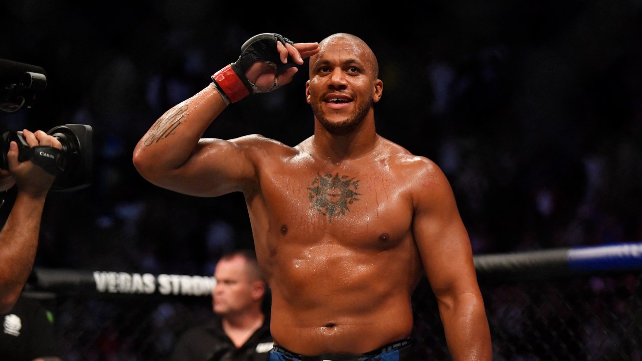 Ciryl Gane revient « remonté à bloc » à l’UFC Paris