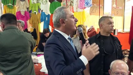Kılıçdaroğlu a pris le petit-déjeuner avec les artisans du marché de Bakırköy.