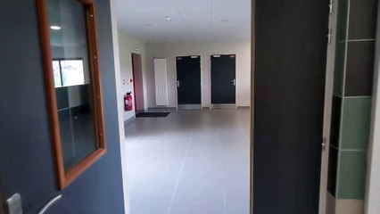 Complexe sportif - Intérieur (salle de convivialité)