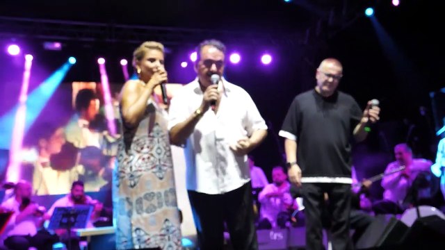 İbrahim Tatlıses, Gülben Ergen ve Şafak Sezer aynı sahnede! Dansları ve şarkıları alkış topladı