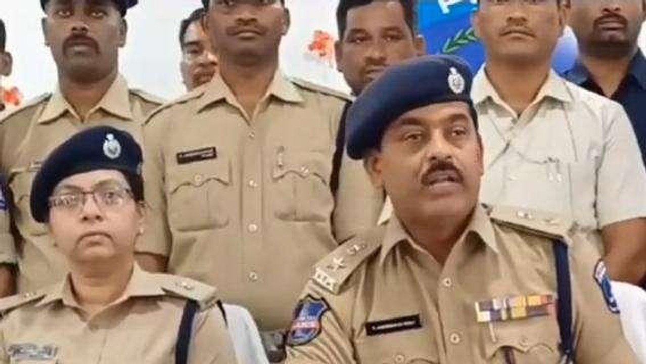రంగారెడ్డి: ఆస్తి వివాదాలతోనే దారుణ హత్య..!