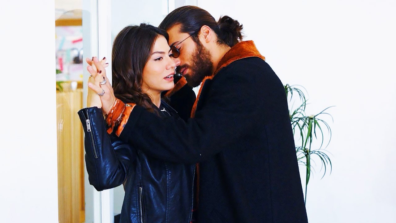 Pájaro soñador - Capitulo 76 (Audio Español) | Erkenci Kuş