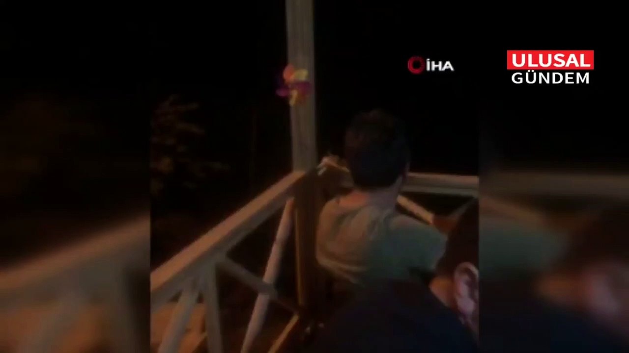 Erzurum’da geceyi aydınlatan göktaşı cep telefonu kamerasına yansıdı