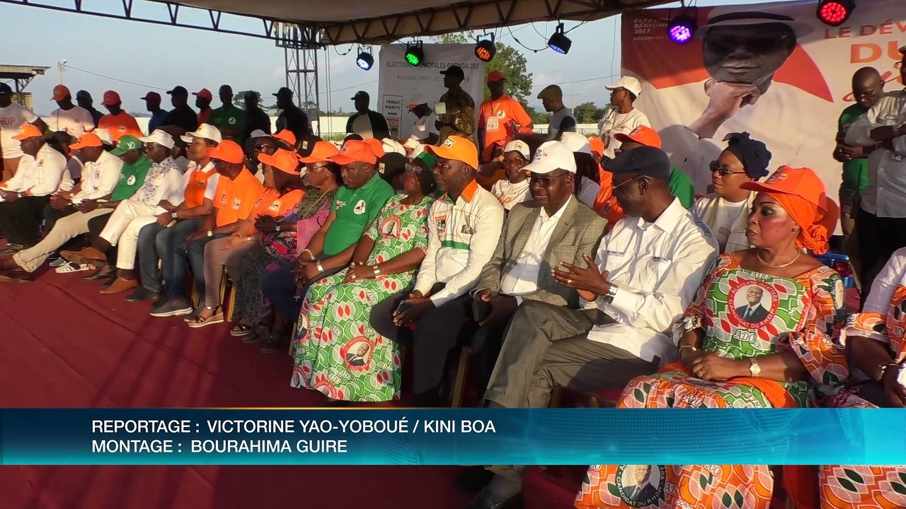 Yobo Marius, Pierre Tabley, Zadi Michel, Koné Obré et Sokouri Kévin en campagne à Ouragahio