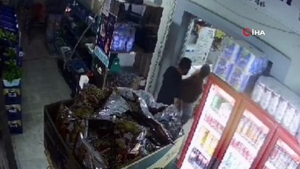 Bozcaada'da eski koca tarafından bıçaklı saldırıya uğrayan kadın kurtarıldı