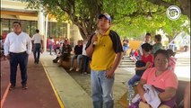 Ignoran autoridades educativas petición de pupitres para secundaria de Acayucan