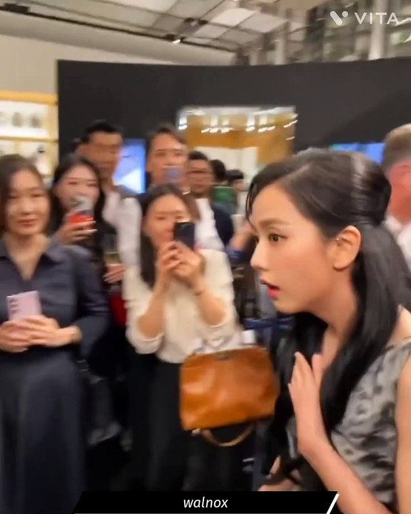 Blackpink Jisoo looks beautiful and classy at the LADY DIOR CELEBRATION
