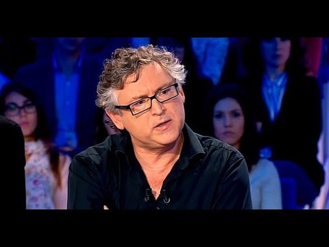 Michel Onfray : pourquoi porte-t-il toujours des vêtements noirs