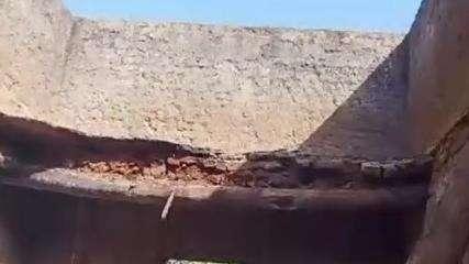 करैरा:भरभराकर गिरी मकान की छत, एक दर्जन से अधिक मवेशियों की मौत