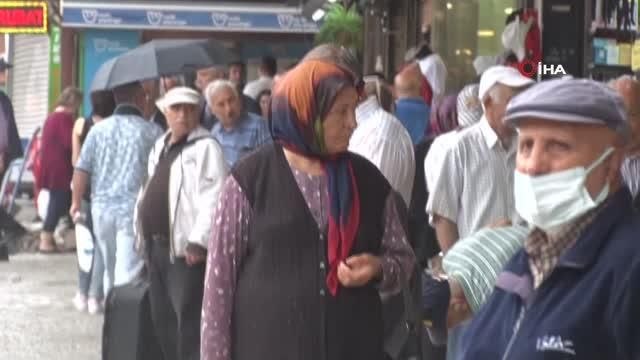 Başkentte sağanak yağış etkili olmaya başladı