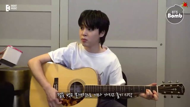 Jimin with Guitar ENG SUB - BTS (방탄소년단) Bangtan Bomb