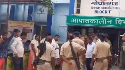 गोपालगंज: आपसी विवाद दो गुटों के बीच चाकूबाजी, घायल युवक का उपचार जारी