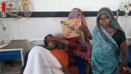 छतरपुर: युवक को सांप ने काटा, पहले किया झाड़ फूक फिर ले गए अस्पताल