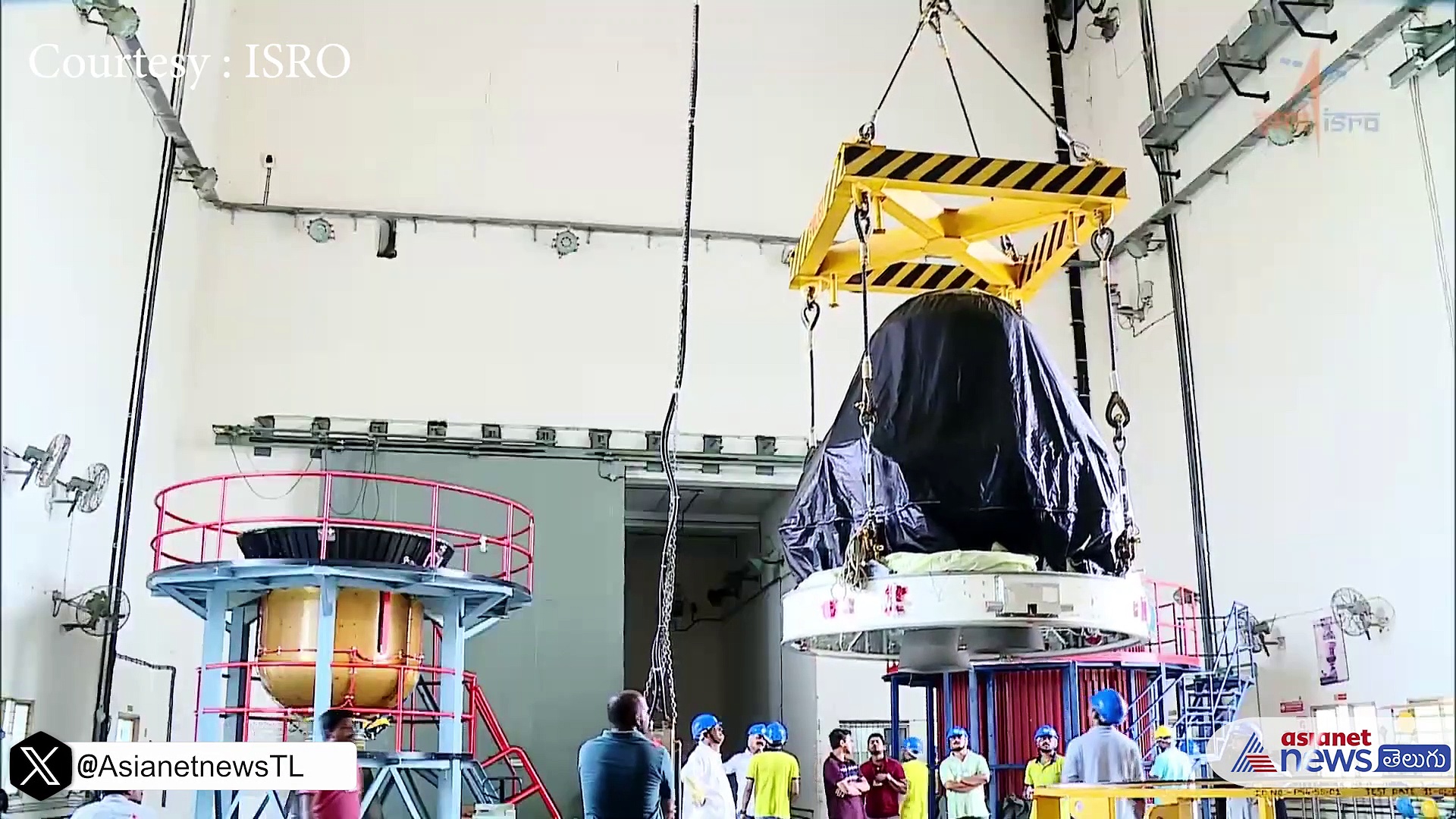 చంద్రయాన్ ఖర్చులో సగం ఖర్చుతోనే ఆదిత్య-L1 మిషన్... ఇస్రో శాస్త్రవేత్తల ఘనత..!