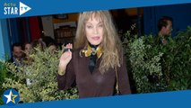 Arielle Dombasle  Sa silhouette d'adolescente due à un régime peu catholique, ses habitudes ina