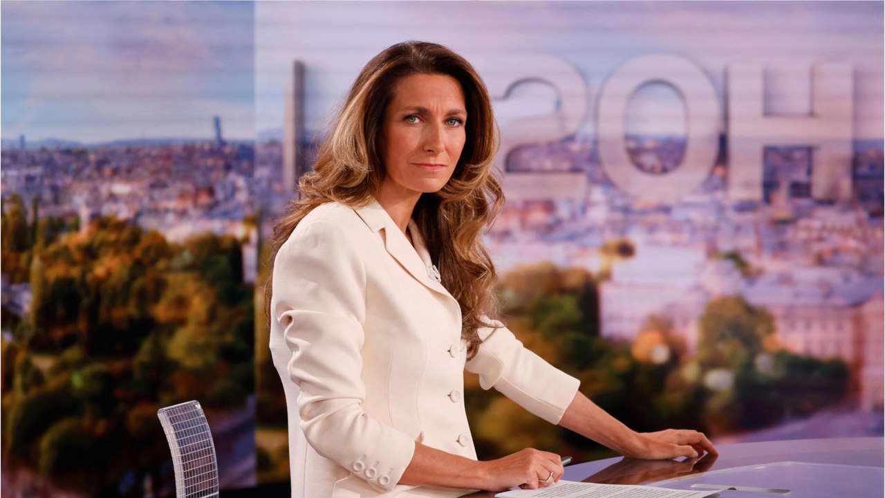 VOICI : Anne-Claire Coudray : ce quiproquo à l'origine de sa brouille avec Paul Pogba