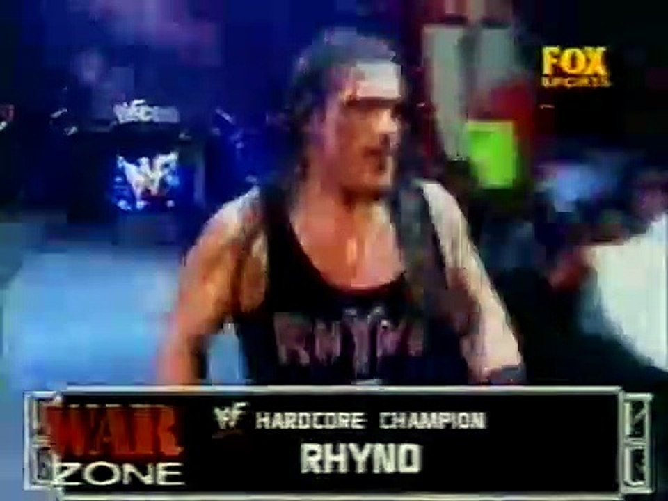 Tazz vs. Rhyno  (Raw.04.06.01)