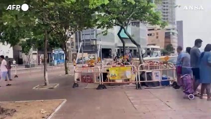 Hong Kong si prepara al super tifone Saola, "il piu' forte dal 1949"